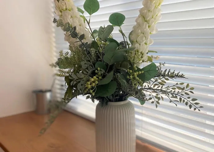 Prime Location! Detached Clifton With Parking * Bristol